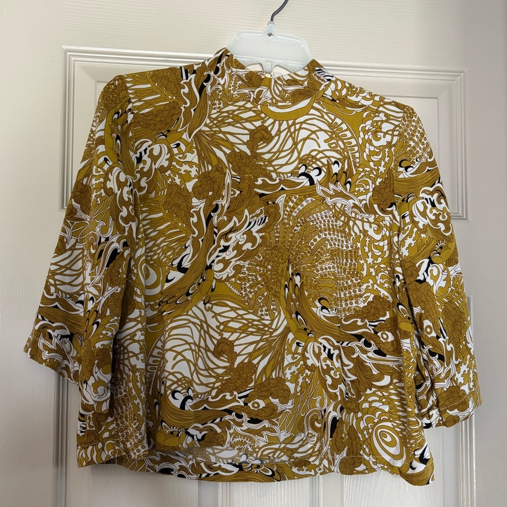 Stylish Yellow Patterned Blouse